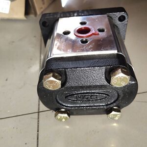 东方红液压泵316