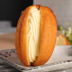 8090后怀旧小时候的奶油面包夹心老式儿时童年硬奶油小蛋糕笑脸0人