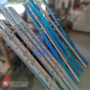 适用于广日立电梯 厅门/层门铝合金地坎/踏板60型托架c0129922-l