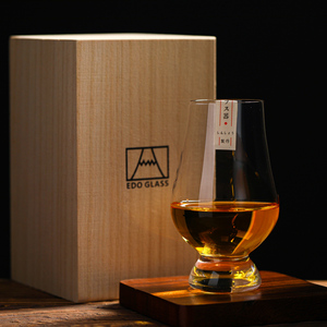日式标准闻香杯玻璃威士忌酒杯格兰杯烈酒杯专业品酒杯ISO品鉴杯