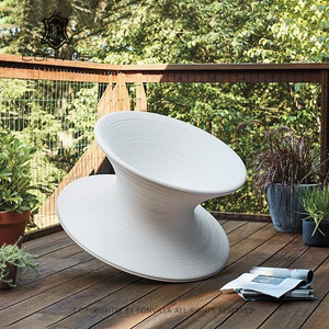 白色网红陀螺椅不倒翁成人客厅单人旋转椅阳台设计师休闲摇摇椅子