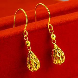 老凤祥黄金耳环纯金