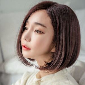 披肩发中短中分短头发无刘海侧分短发女修脸大脸适合的发型圆脸