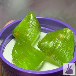 薄荷粽子糖苏州上海特产手工松仁三角粽子糖怀旧苏式糖果250g