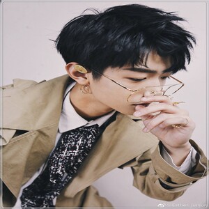 孟子坤生日礼物