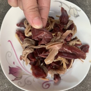 安徽特产胗肠结咸鸭肫干鸭胗风干腊鸭腿自制干腊鸭