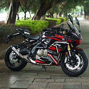 适用2022新款赛600中小板贴纸贴花改装版画qj车身拉花版花装饰