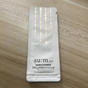 呼吸苏秘鱼子酱美白安瓶精华液小样1ml 保湿淡化色斑油皮可用