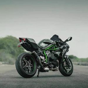 川崎h2r摩托车跑车雅马哈r1杜卡迪1199重型机车地平线小忍者趴赛