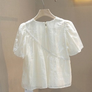 广州十三行女装高端欧货2024夏新款法式白色泡泡短袖镂空娃娃衬衫