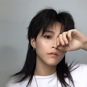 假发女短发社会