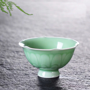 小利龙泉青瓷小杯子 陶瓷 功夫茶杯品茗杯 菊花主人杯 小茶杯