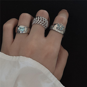 浪浪钉戒指女小众设计冷淡风薄荷绿宝石情侣对戒个性叠戴范琦指环