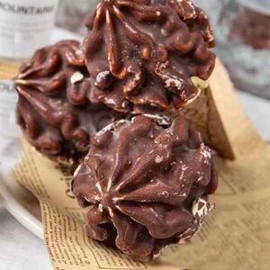 新品德氏爆筒冰淇淋小红书网红爆款雪糕纯牛奶巧克力脆皮火炬冷饮