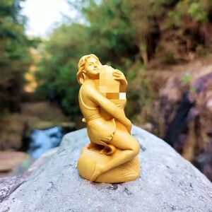 黄杨木雕生命之根-淘宝拼多多热销黄杨木雕生命之根货源拿货