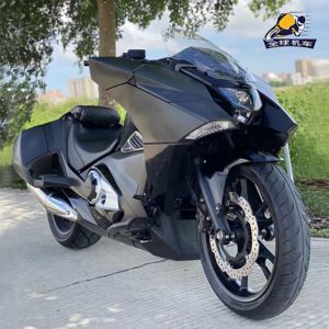 进口本田蝴蝶nm4-2概念车电喷燃油大鲨鱼dn-1巡航大船踏板摩托车