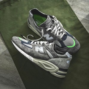 新百伦 nb990v2 余文乐联名同款 美产 复古老爹休闲鞋 元祖灰
