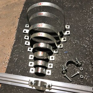 交通标志牌镀锌抱箍卡扣u型管卡扣双面抱箍电s线杆卡箍半圆u型