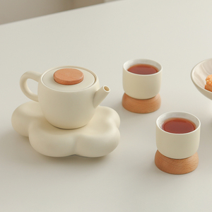 奶油风功夫茶具家用茶壶高脚茶杯陶瓷一壶二杯下午茶具轻奢泡茶器