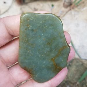 青玉毛料原石新疆和田玉籽料原石沙枣青竹叶青重96克73*51*15mm