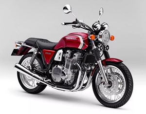 摩托车跑车四缸街车本田