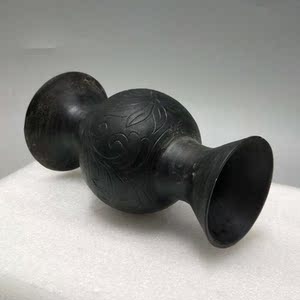 龙山黑陶工艺品摆件