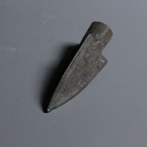 文兴坊缘阁 春秋汉青铜小箭头 铜剑头 老铜件铜器 美锈青铜器收藏