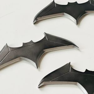 蝙蝠侠飞镖蝙蝠侠飞镖冰箱贴 电影道具塑料玩具cosplay万圣节酒吧