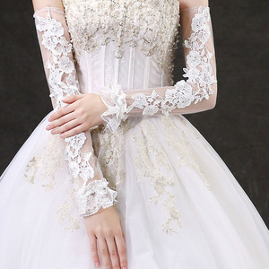 婚纱袖套白色手套蕾丝长款缎面冬季超仙露指森系新娘结婚礼服加厚