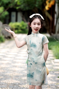 女童夏季2024新款裙子中国风旗袍裙春秋款儿童高级改良旗袍晚礼服