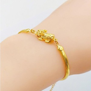 正品周大福缘分24k黄金貔貅手链女金手镯999足金转运手饰免税黄金