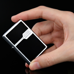 香港品牌土豪金煤油防风打火机超薄时尚打火机老式加油复古打火机