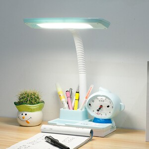 台灯护眼书桌女孩保视力