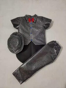 320人付款天猫儿童环保服手工制作塑料编织袋衣服男孩幼儿园创意时装