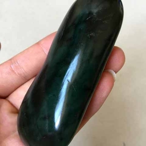 00李珊山发淘宝上品碧玉项链虹