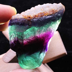 红锦添天然彩色萤石原石摆件水晶石矿物骨干四色标本儿童宝石科普