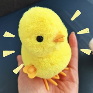 婴儿玩具小鸡会走的网红毛绒儿童跳跳仿真宝宝发条女孩上弦小动物