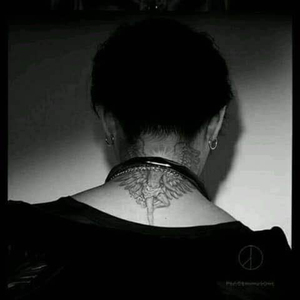 权志龙同款堕落天使纹身贴男女纳米3d立体图腾防水持久脖刺青贴纸