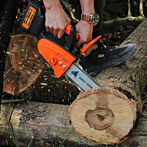 德国日本进口博世电锯家用锯柴农村充电切割木头树神器电动锯子充