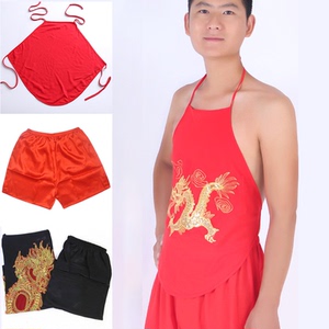 红肚兜男本命年