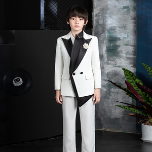 新款儿童西装王一博明星同款礼服男童走秀演出西服套装主持表演服
