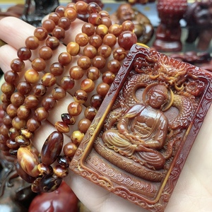 龙涎香灰琥珀阿弥陀佛吊坠 生肖狗猪守护神本命佛持久留香