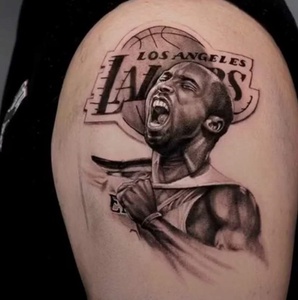 800人付款淘宝致敬曼巴蛇湖人nba球星科比纹身贴kobe文身贴纸防水持久