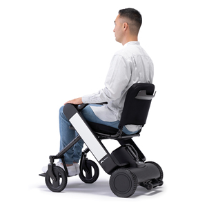 日本进口whill电动轮椅代步车model f老年人残疾人轻便折叠上飞机