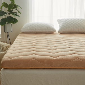 奢华保暖驼毛绒床垫软垫双人家用地铺睡垫j1.5米海绵垫z榻榻米高