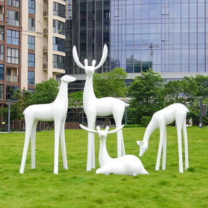 公园草坪大型抽象梅花鹿玻璃钢雕塑户外仿真动物模型摆件小区装饰