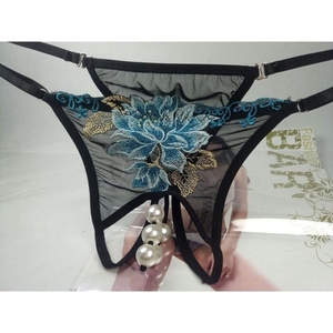 珍珠内裤超大颗粒丁字裤女勒阴可插入按摩私密女性情调丽人