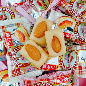 小牛顿优果奶脆坚果仁杏仁糖夹心奶糖年货散装糖果零食婚庆喜糖