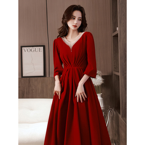 敬酒服新娘高级感中袖平时可穿酒红色订婚结婚新婚小礼服连衣裙女