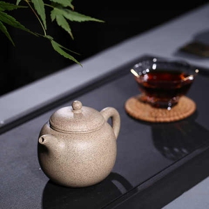 白麻子段泥紫砂壶